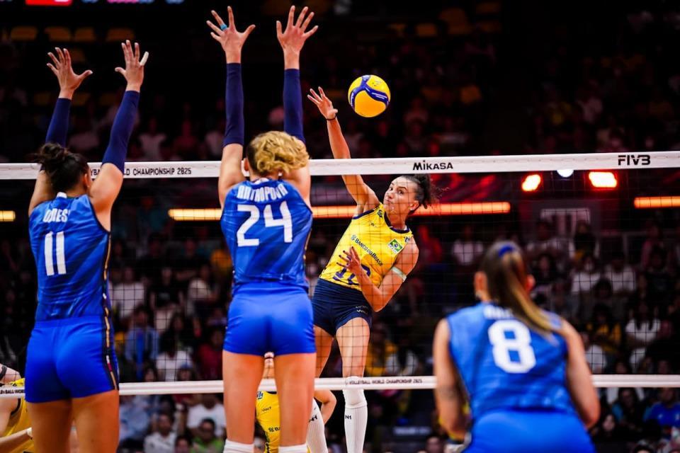 悲情?巴西女排世锦赛至今0冠!拦网22分仍被逆转,无缘决赛痛哭