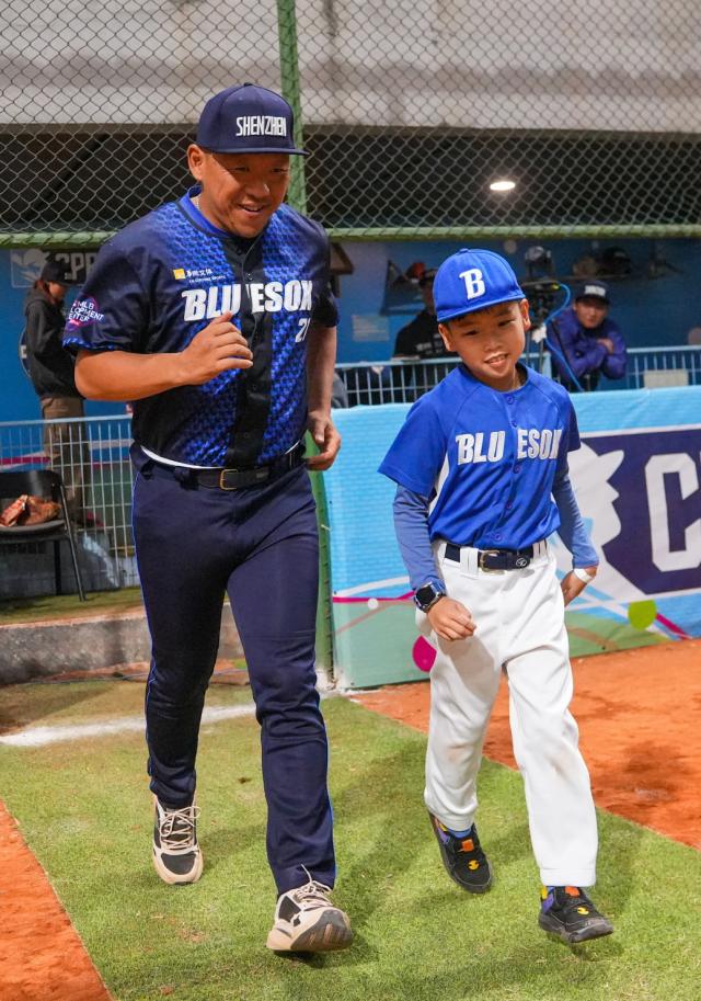 1769967258807030635.png 开云体育下载-内部挖掘外部引入 CPB多元化的球员和教练阵容